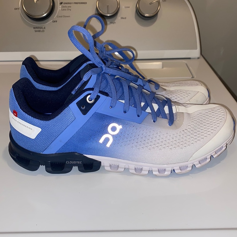 on cloud sneakers (cloud flow)